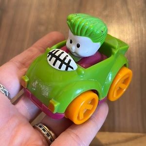 Fisher-Price Little People Joker WHEELIES CAR 2011 Mattel DC Comics